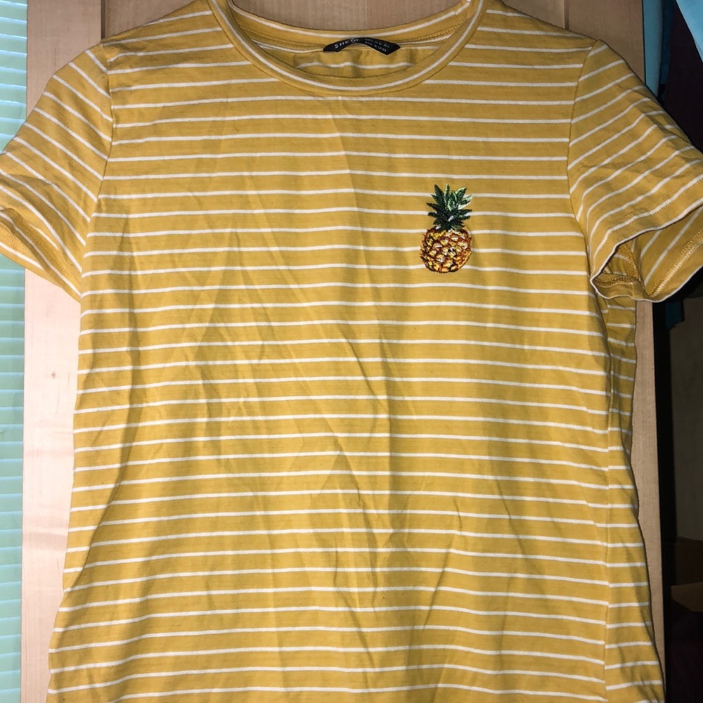 Small yellow and white SHEIN pineapple striped t-shirt